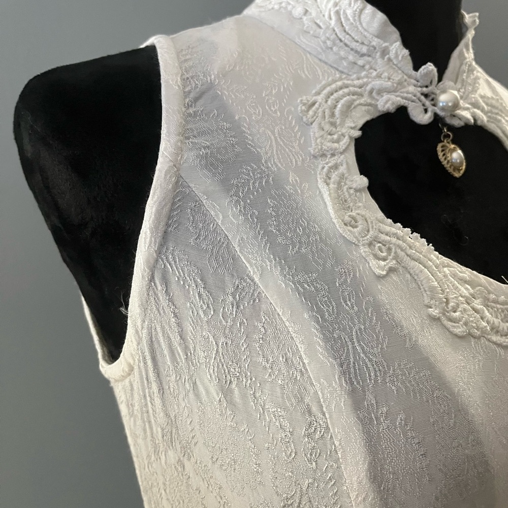 Vintage 5-7-9 Shop White Lace Button-Front Maxi Dress - Picture 5 of 15